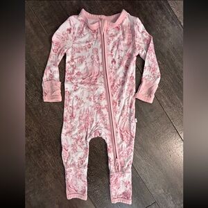 Posh Peanut 0-3 Antionette convertible sleeper